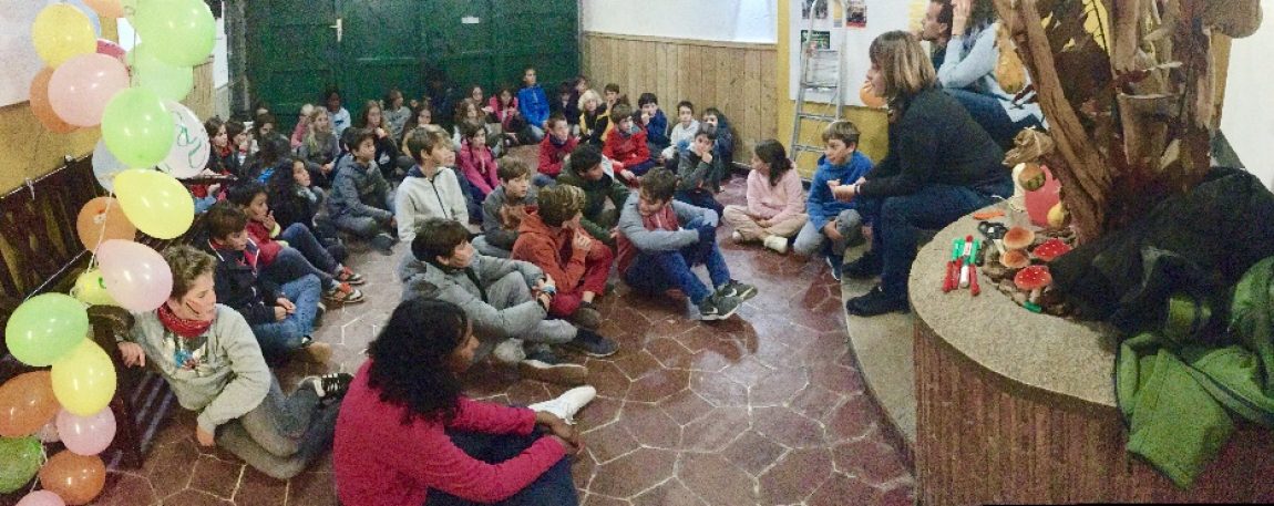 I si un dia ens quedem a dormir a l’escola?